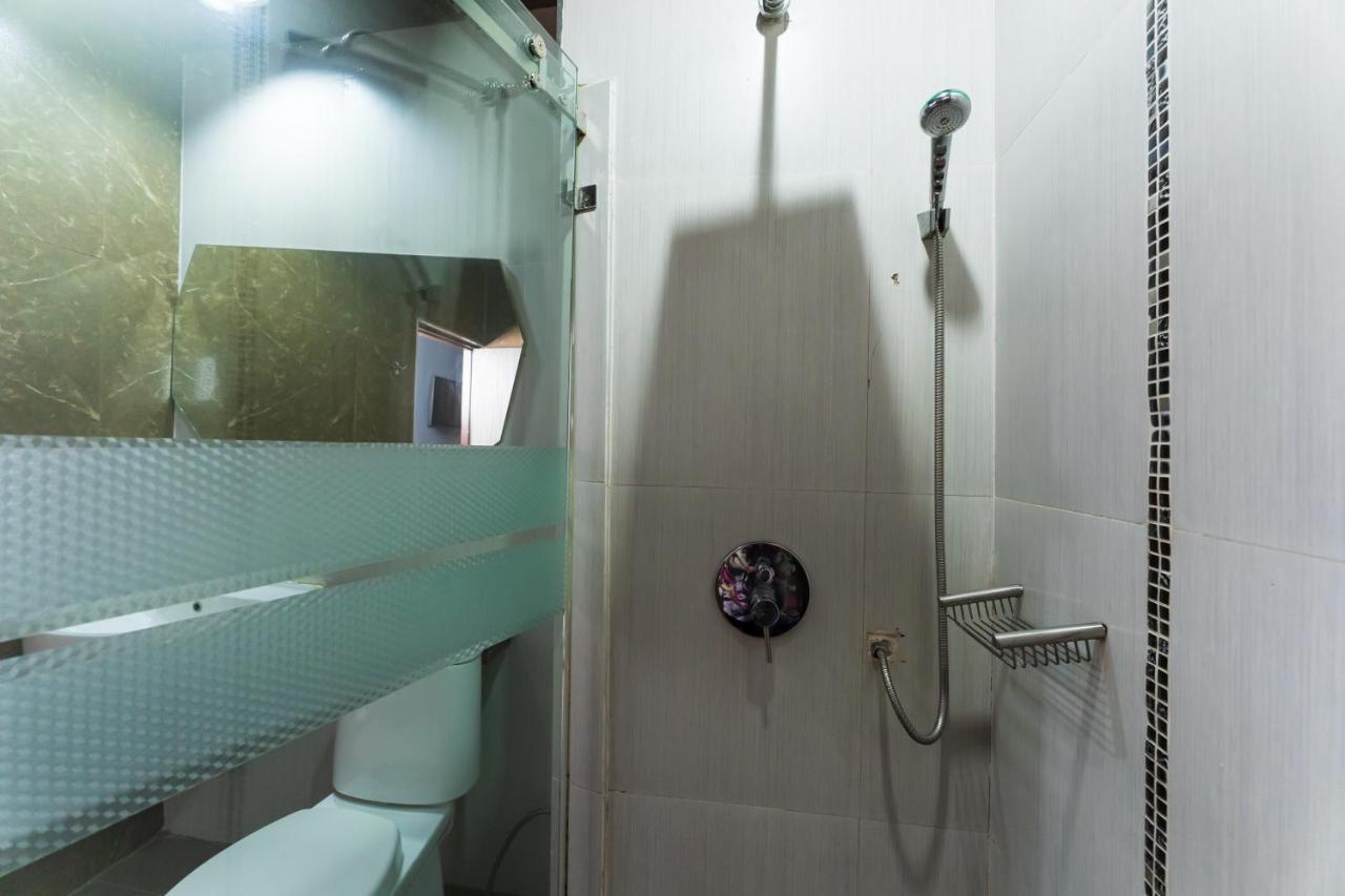 בנגקוק Royal Delight Hotel מראה חיצוני תמונה